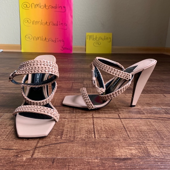 Tom Ford Shoes - Tom Ford woven strappy fiber open toe tan sandals